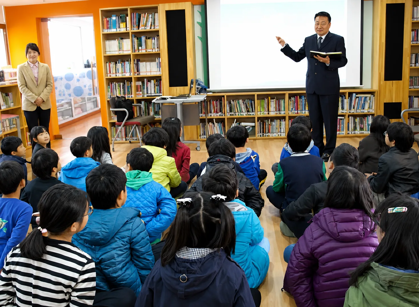 [학교가 행복해요] 화천 실내초 북토비